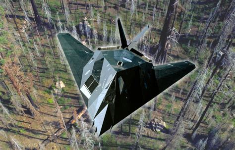 The Us Air Force Panicked When Its Top Secret Stealth Fighter Crashed Into The California