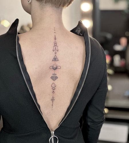 Top 88 Spine Tattoo For Women Latest In Cdgdbentre