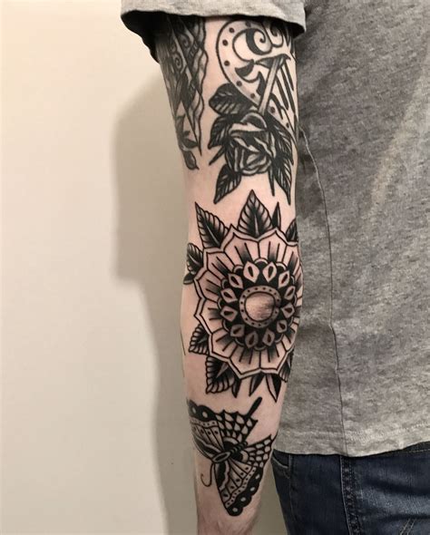 Traditional Elbow Tattoos