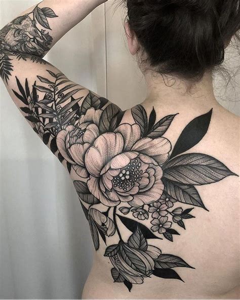 Traditional Sleeve Tattoos Sleevetattoos Tattoos Black Flowers