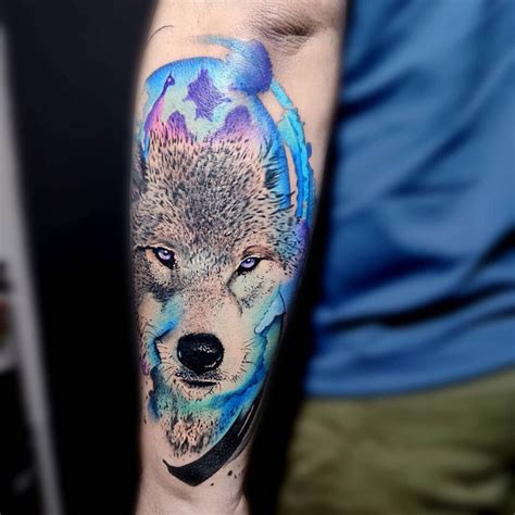 Unveiling The Symbolic Power Wolf Tattoos For Guys Meaning Explored