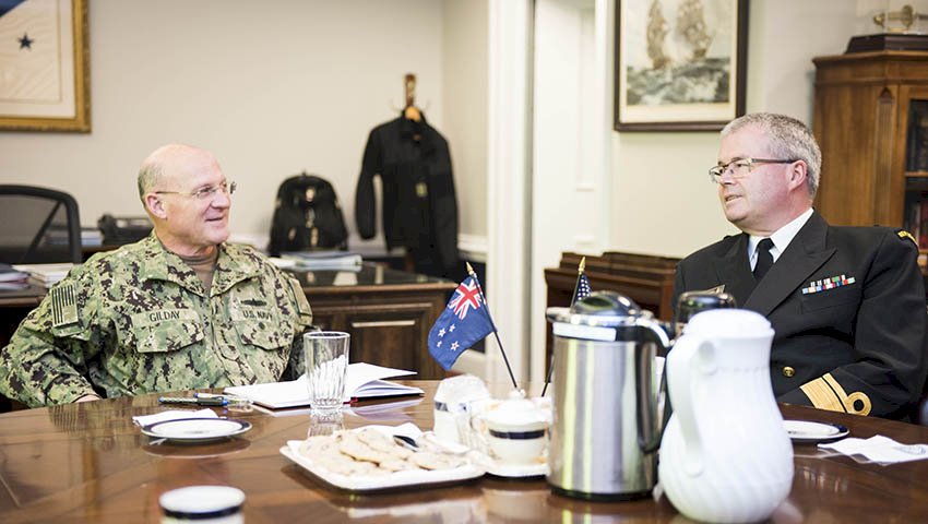 Us Navy Cno Meets With New Zealand Chief Of Navy Defence Connect