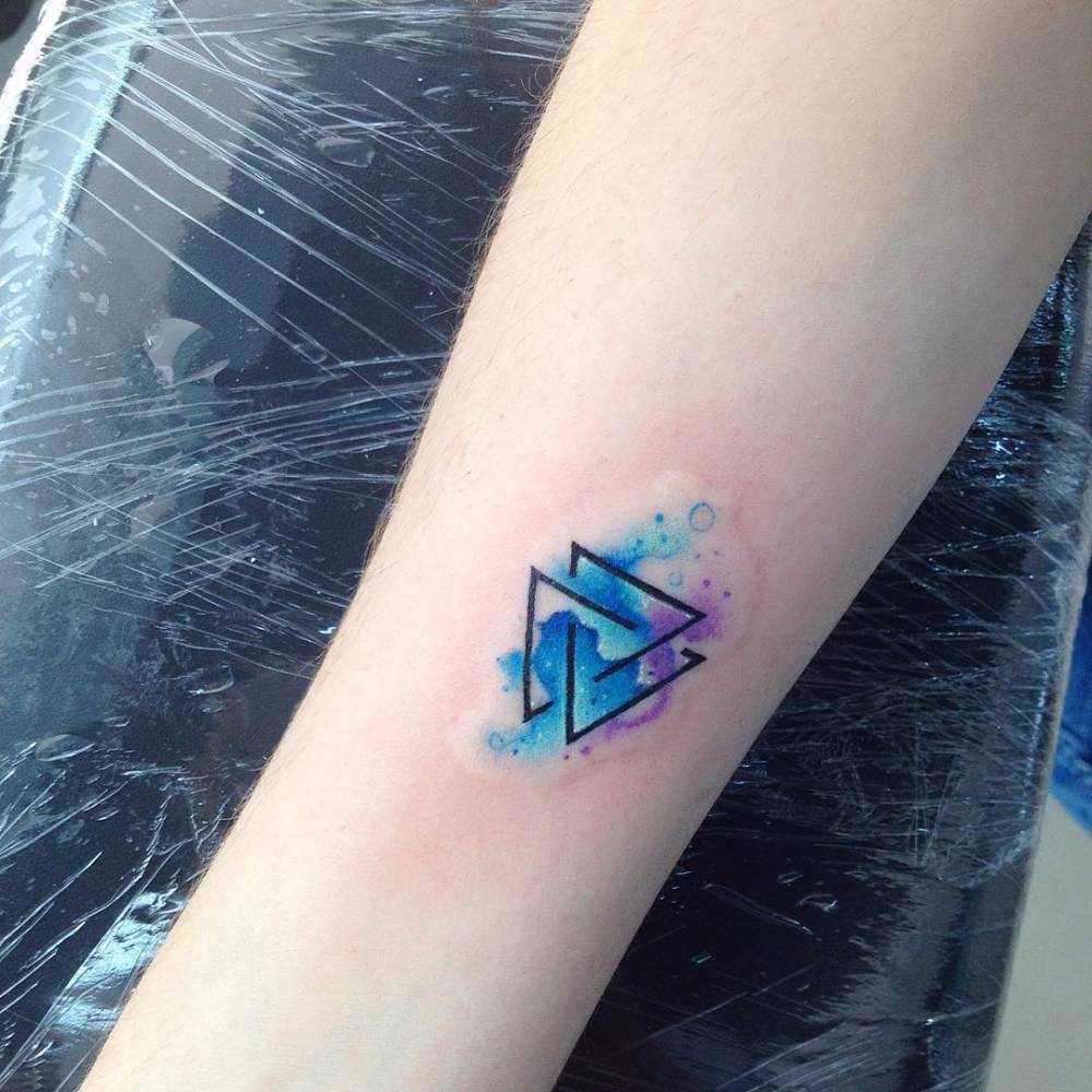 Valknut Tattoo: Norse Symbolism and Meaning Explained