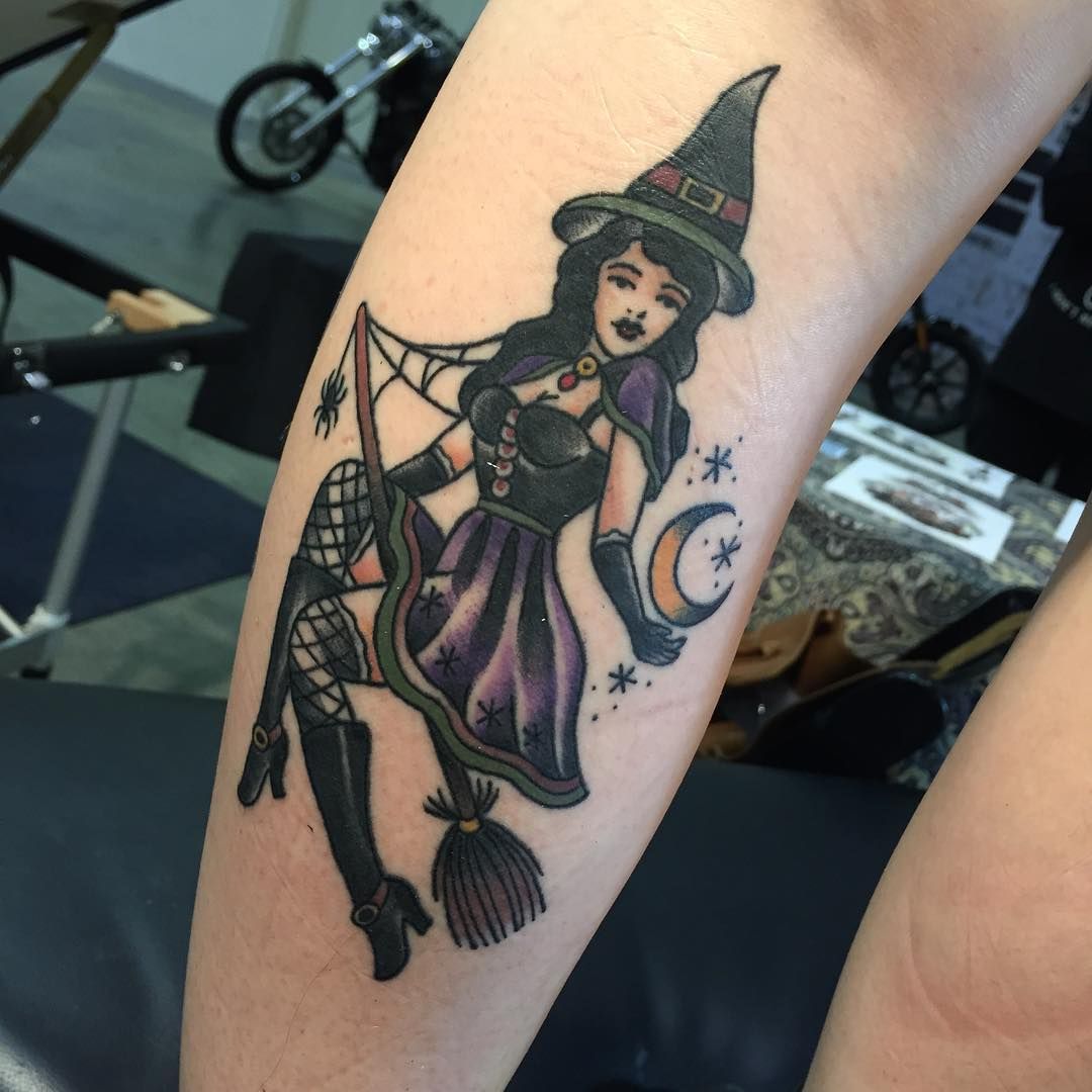 7 Witchy Tattoo Designs to Cast a Spell